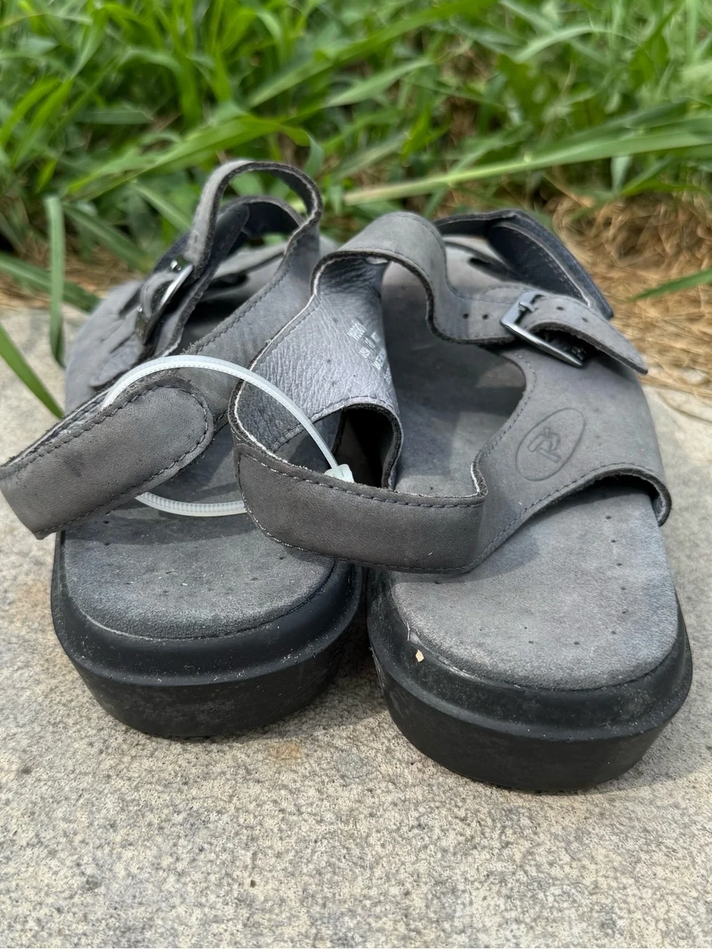 Double strap grey gray Sandals six women’s 10